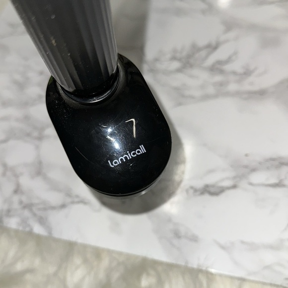 Lamicall flexible gooseneck leather phone holder for bed or desk - Picture 8 of 9